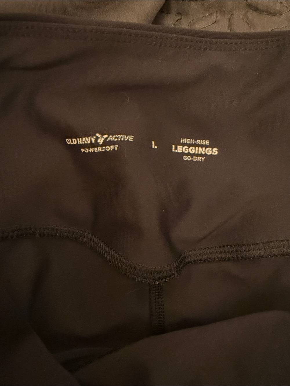 Old Navy Black High-Waist Active Leggings - Picture 4 of 7